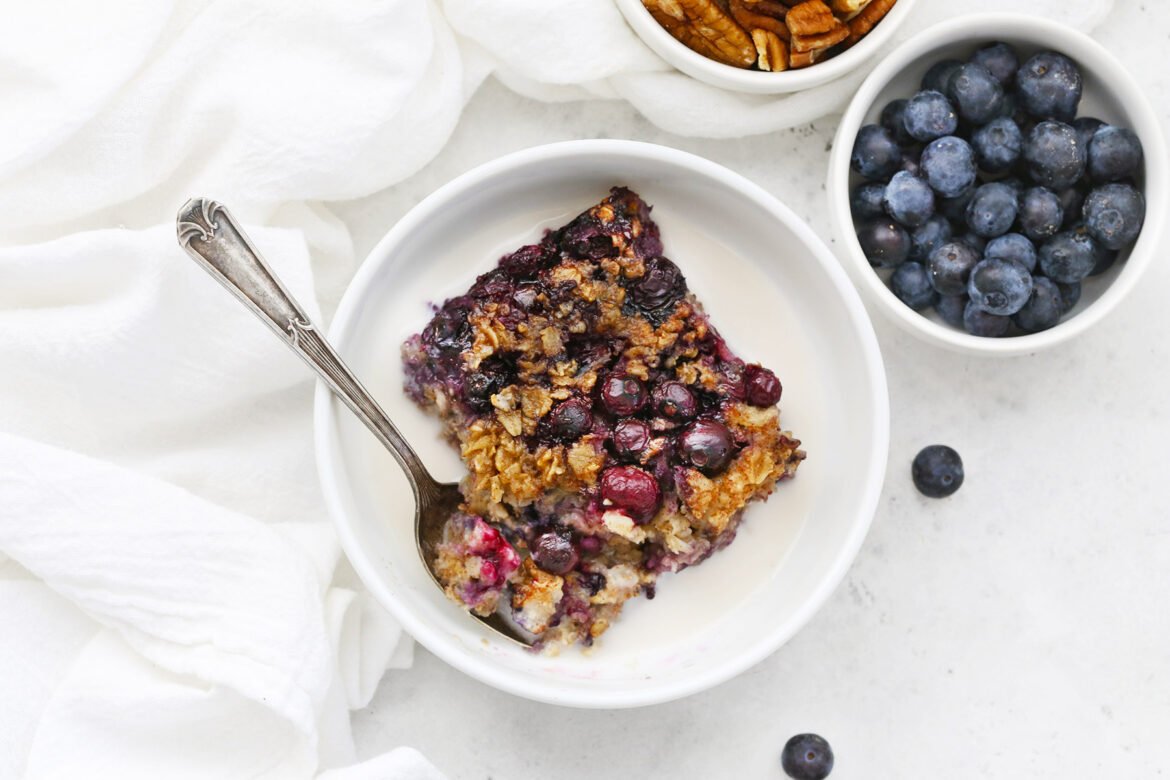 Blueberry Oatmeal Bake