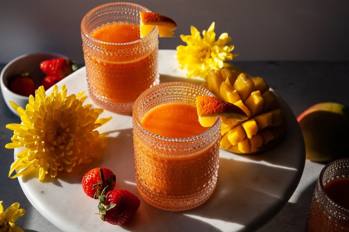 Tropical Sunrise Smoothie Bowl