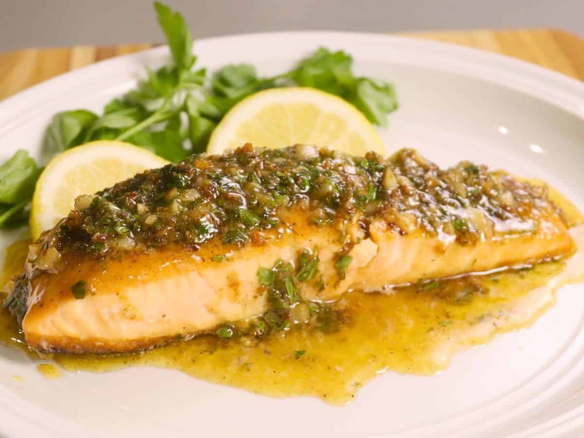 Pan-Seared Salmon with Garlic Butter
